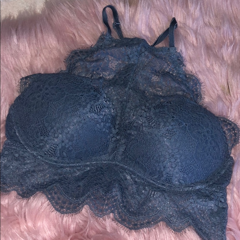 High neck lace bra
